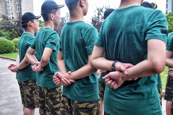 杭州14天“精英少年”梦想成长军事夏令营