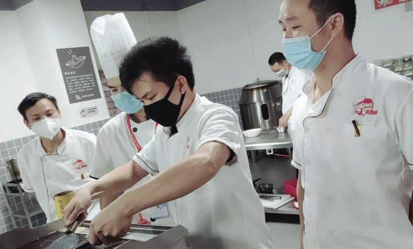 杭州食为先手抓饼培训